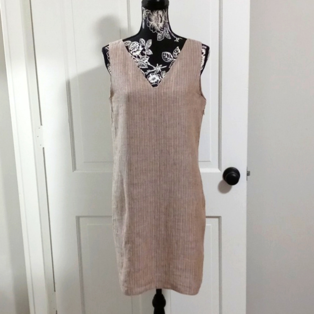 🖤Theory🖤 - Taupe Striped V-Neck Linen Shift Dress